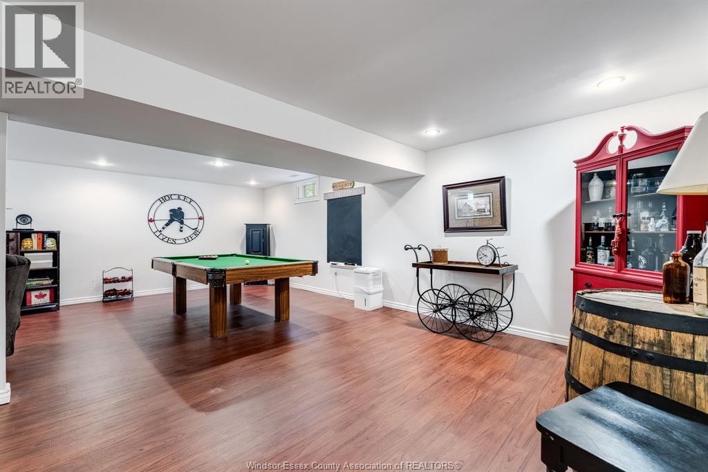895 Malott AVENUE - 27