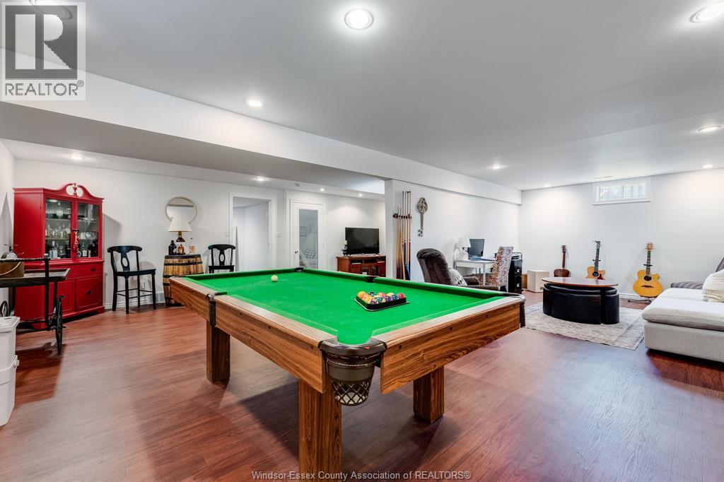 895 Malott AVENUE - 28