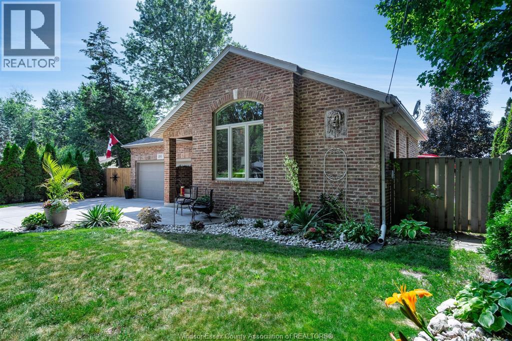 895 Malott AVENUE - 45