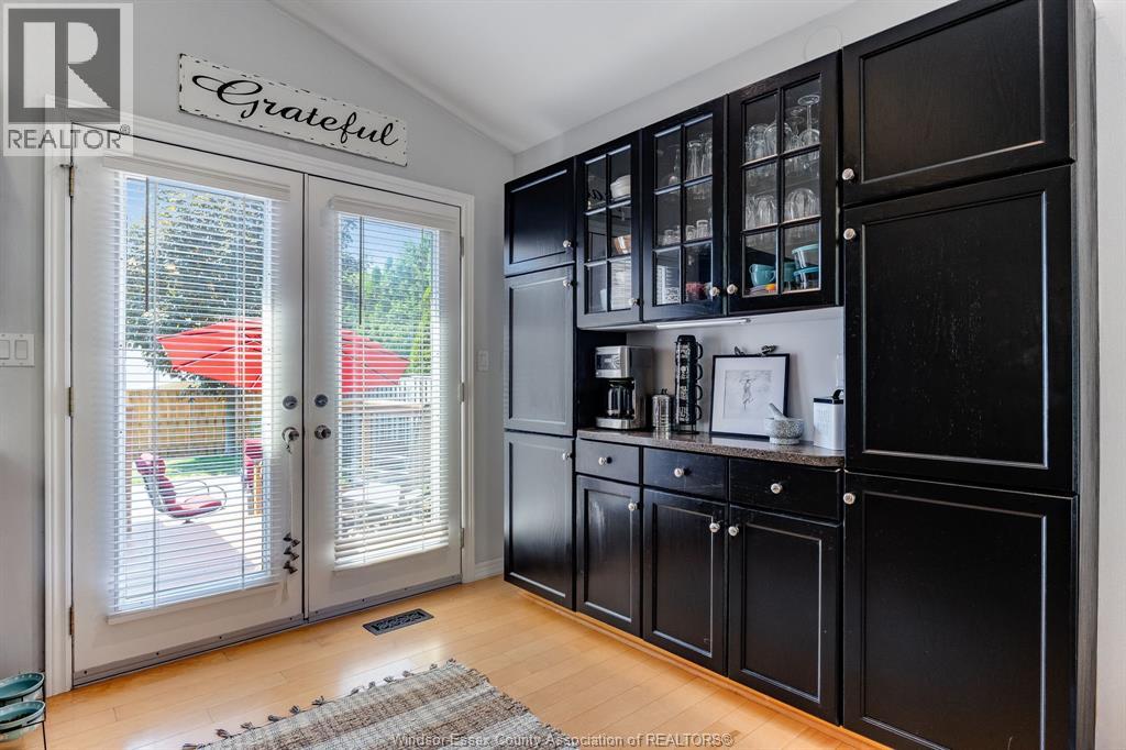 895 Malott AVENUE - 9