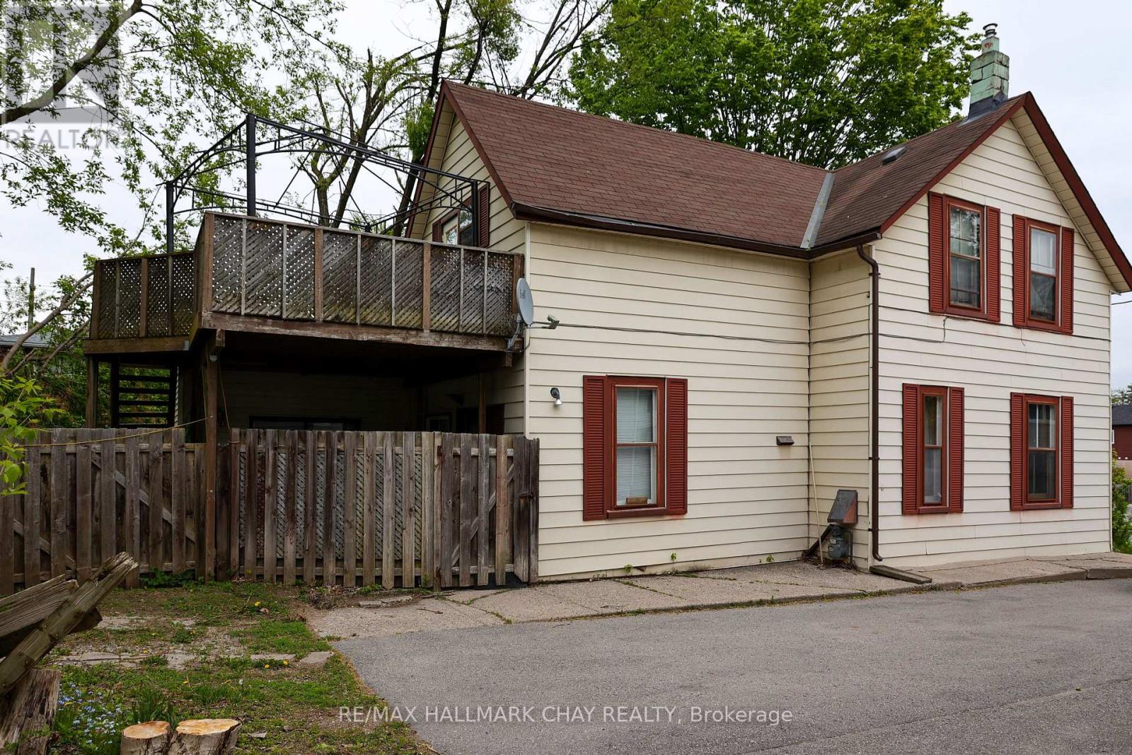 4 EAST STREET - 2