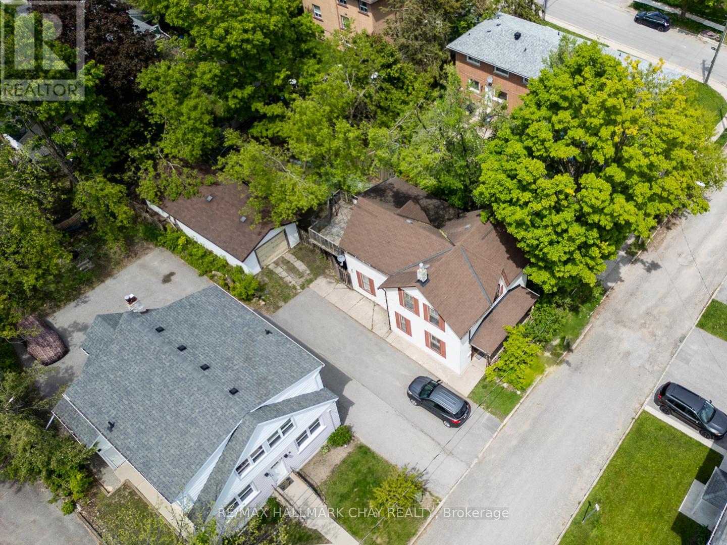 4 EAST STREET - 10