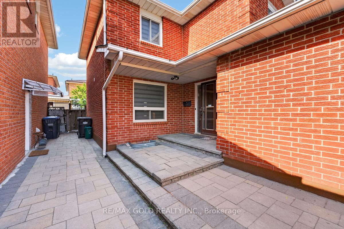 43 ALABASTER DRIVE - 5