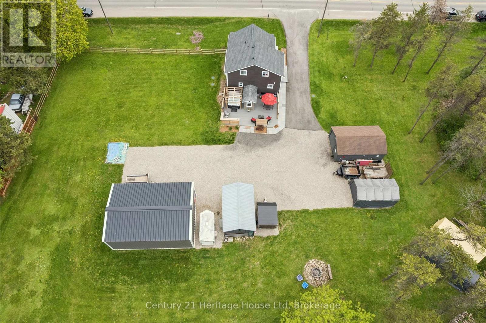 584077 BEACHVILLE ROAD - 2