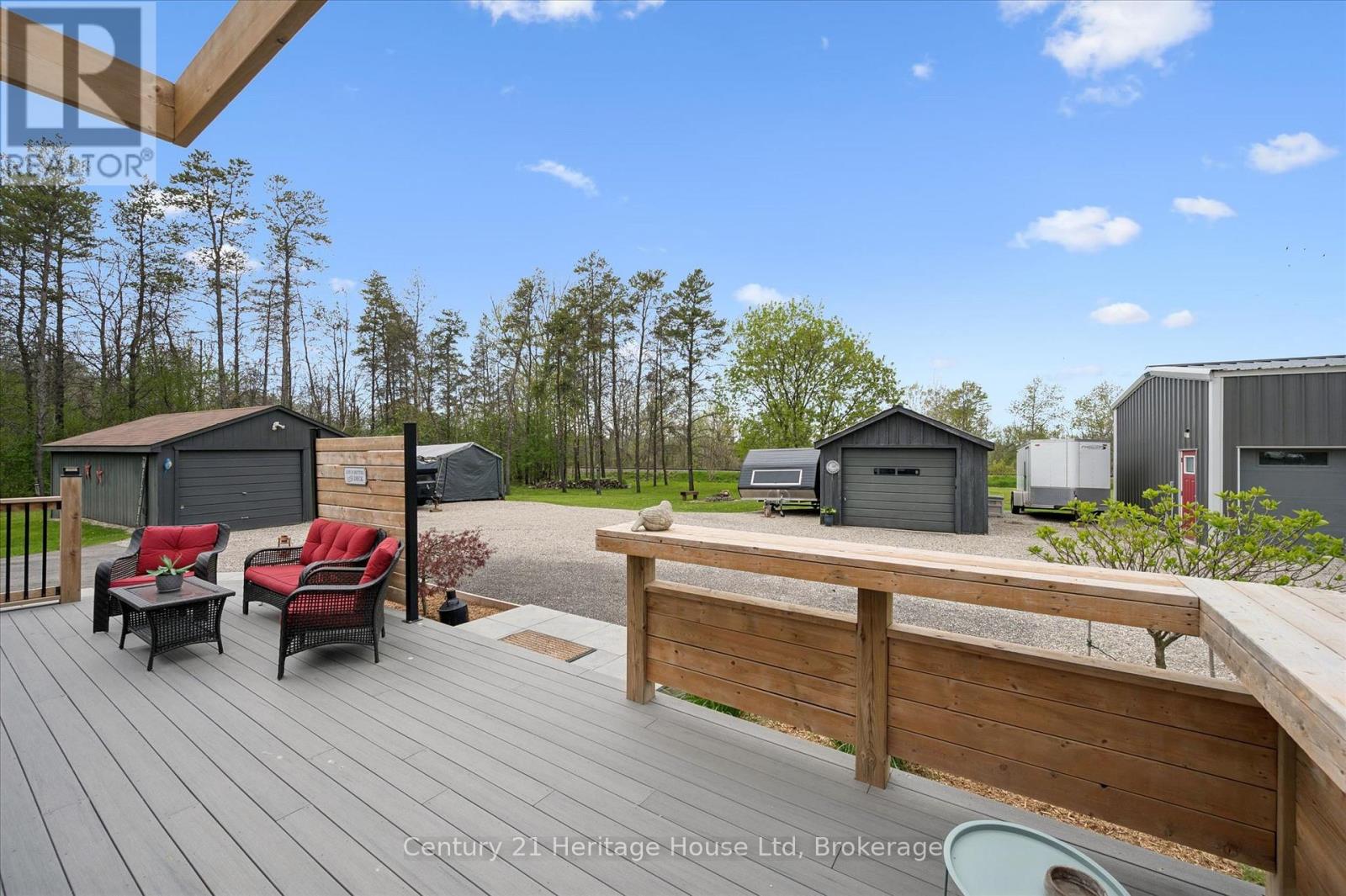 584077 BEACHVILLE ROAD - 40