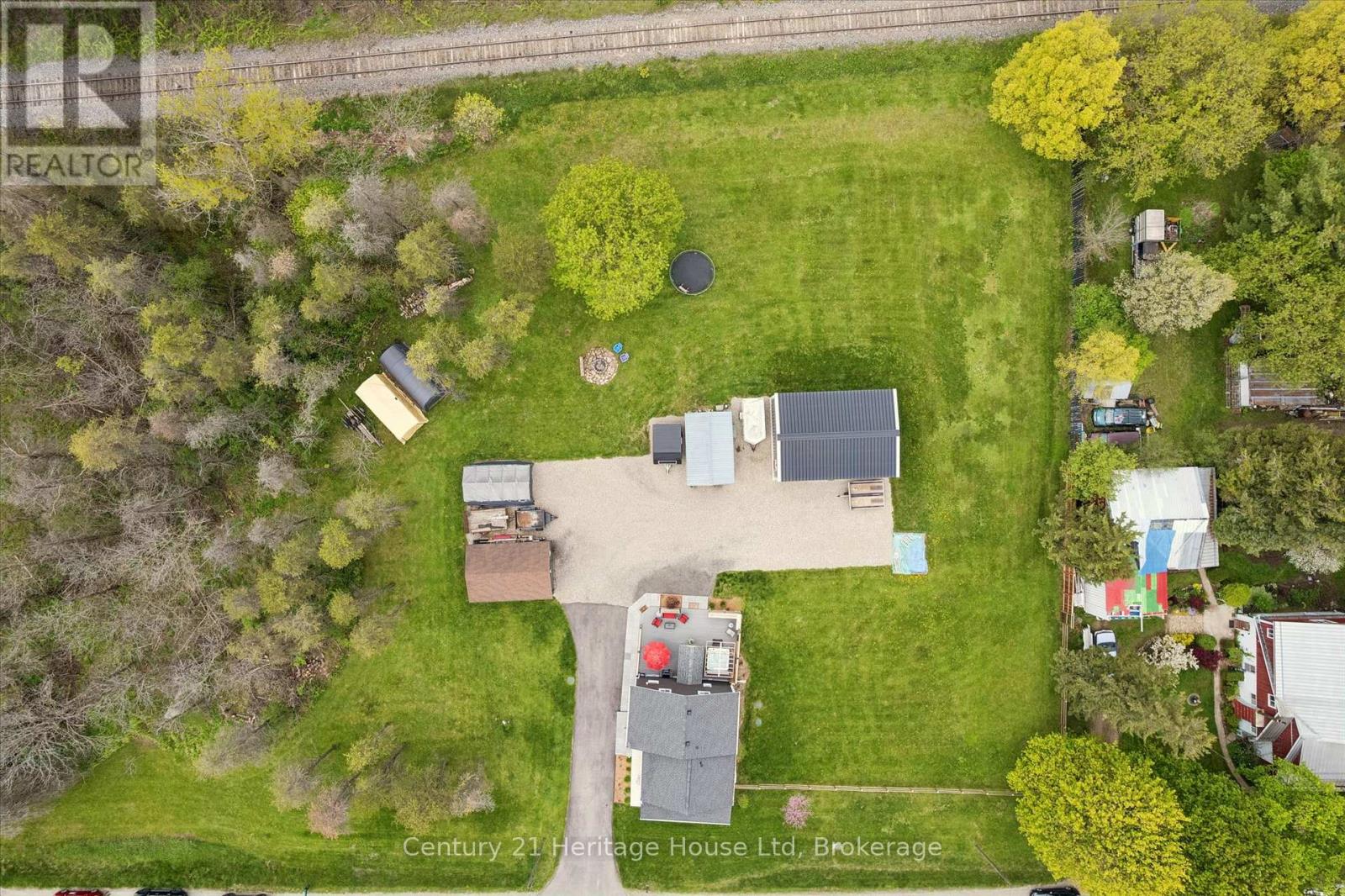 584077 BEACHVILLE ROAD - 49