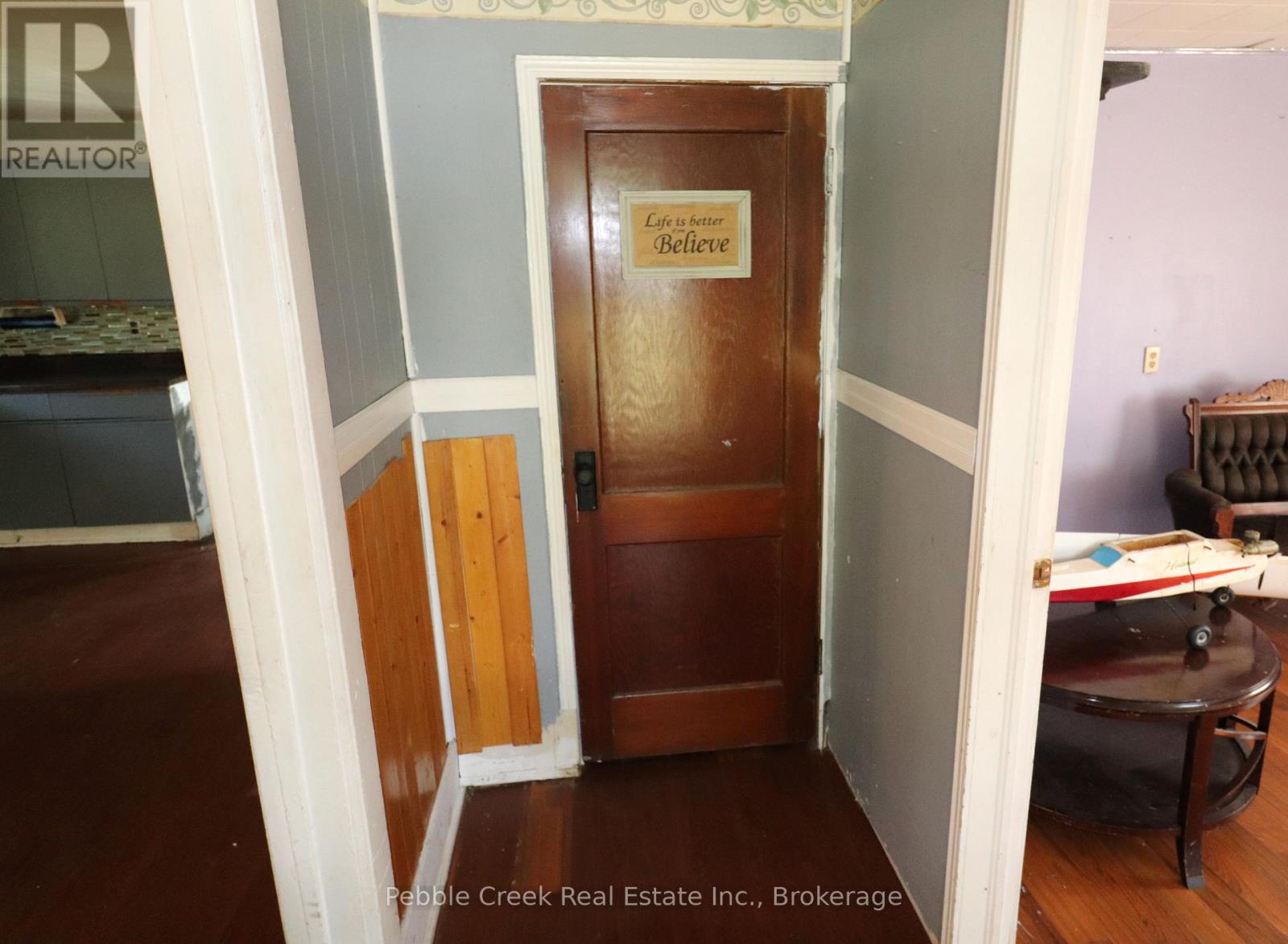 123 JOHN'S AVENUE - 4