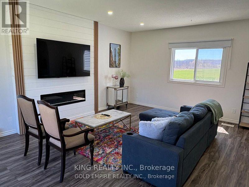 4266 GREENLANE ROAD - 13