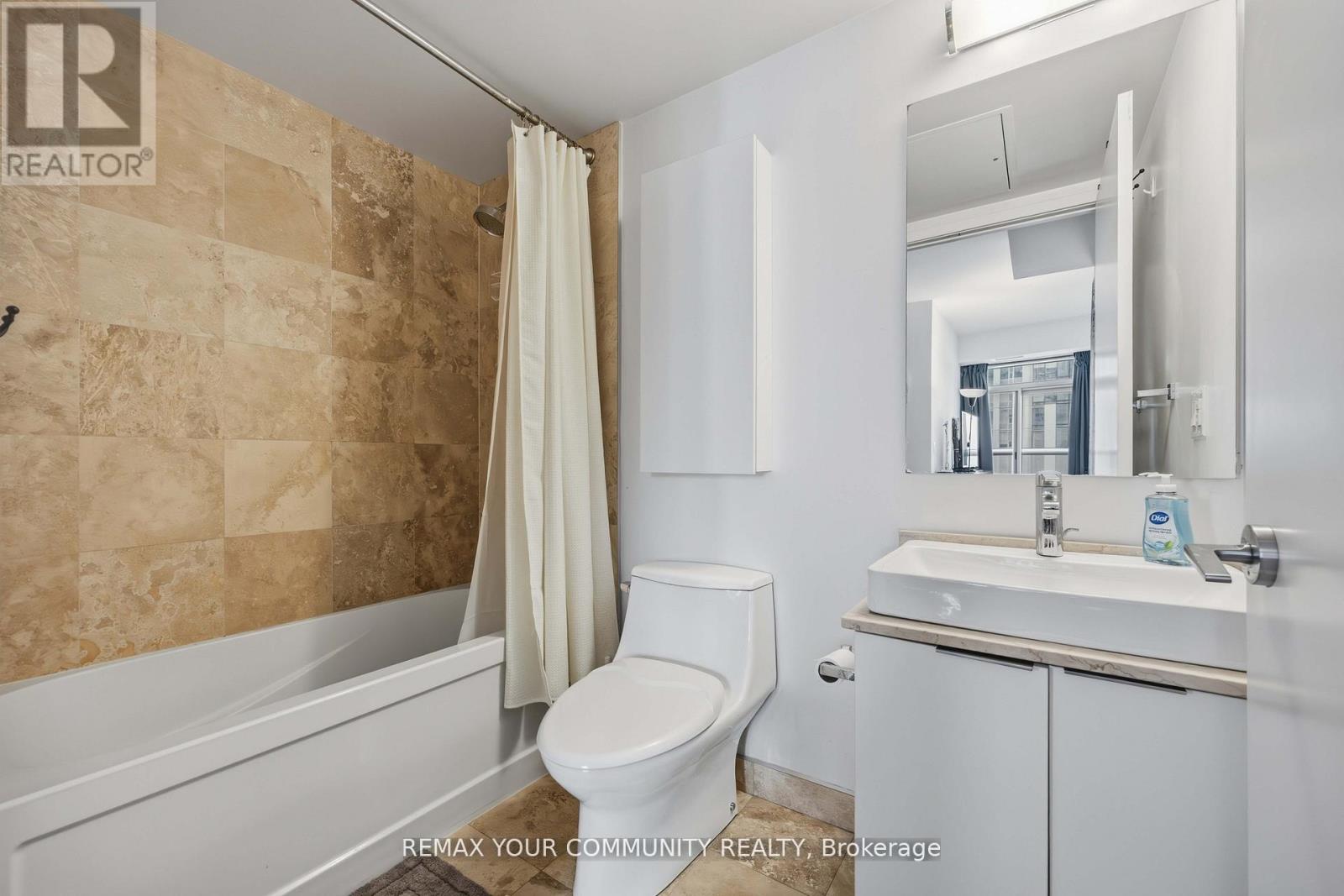 #2302 14 YORK STREET - 13