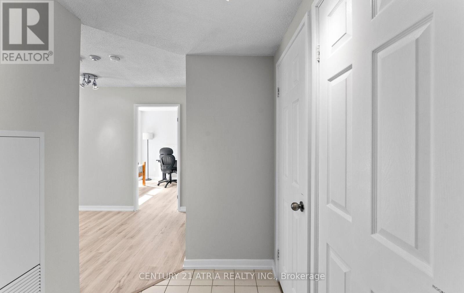 #1402 55 CENTRE AVENUE - 10