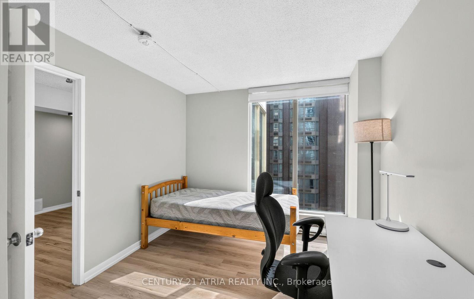 #1402 55 CENTRE AVENUE - 15
