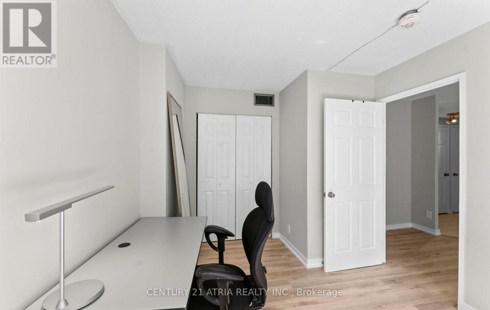 #1402 55 CENTRE AVENUE - 16