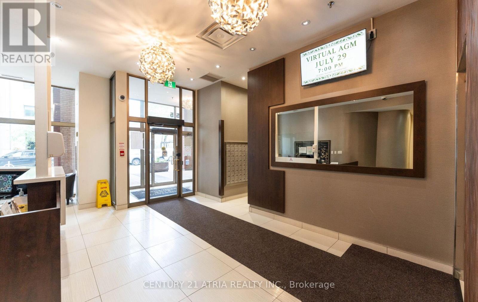 #1402 55 CENTRE AVENUE - 5