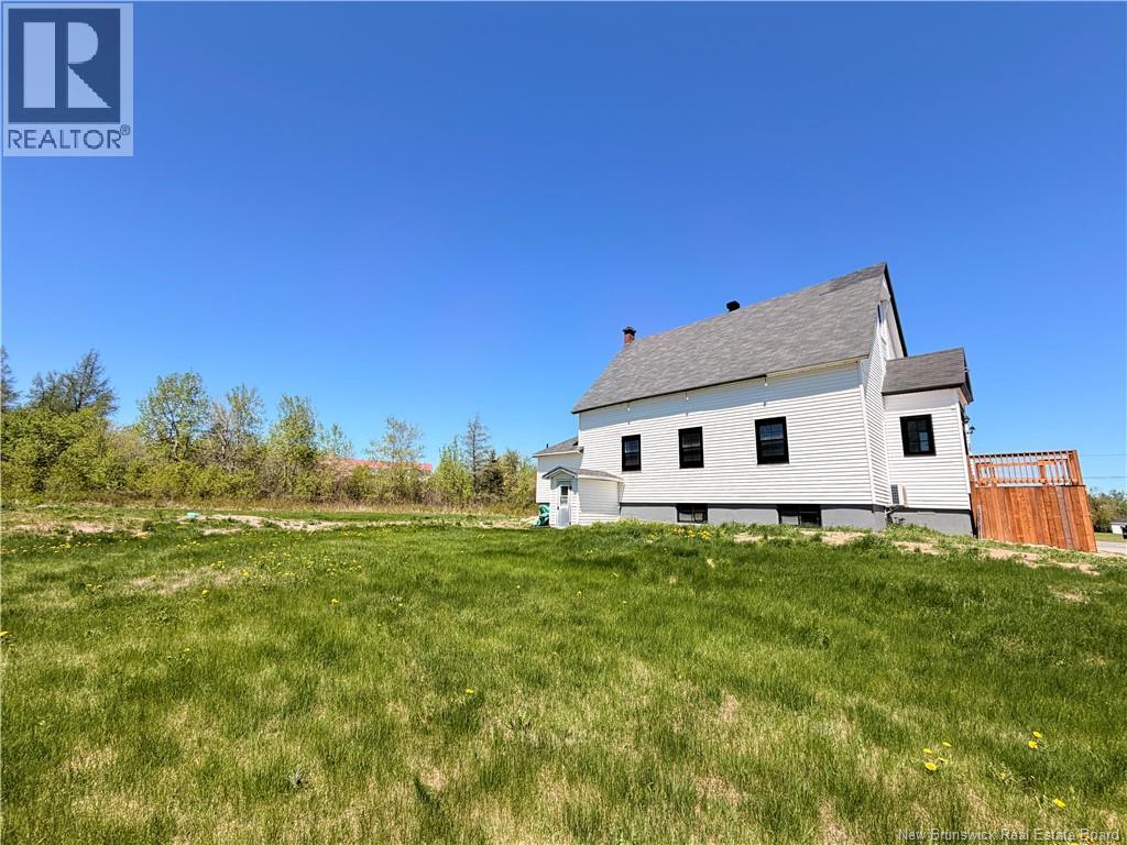 2843 King George Hwy - 11