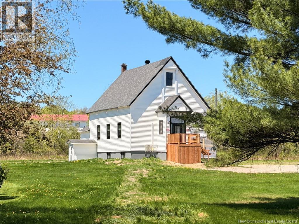 2843 King George Hwy - 2