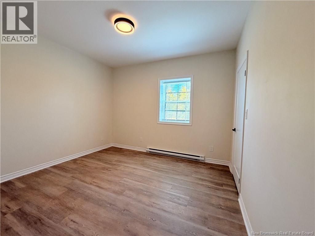 2843 King George Hwy - 28