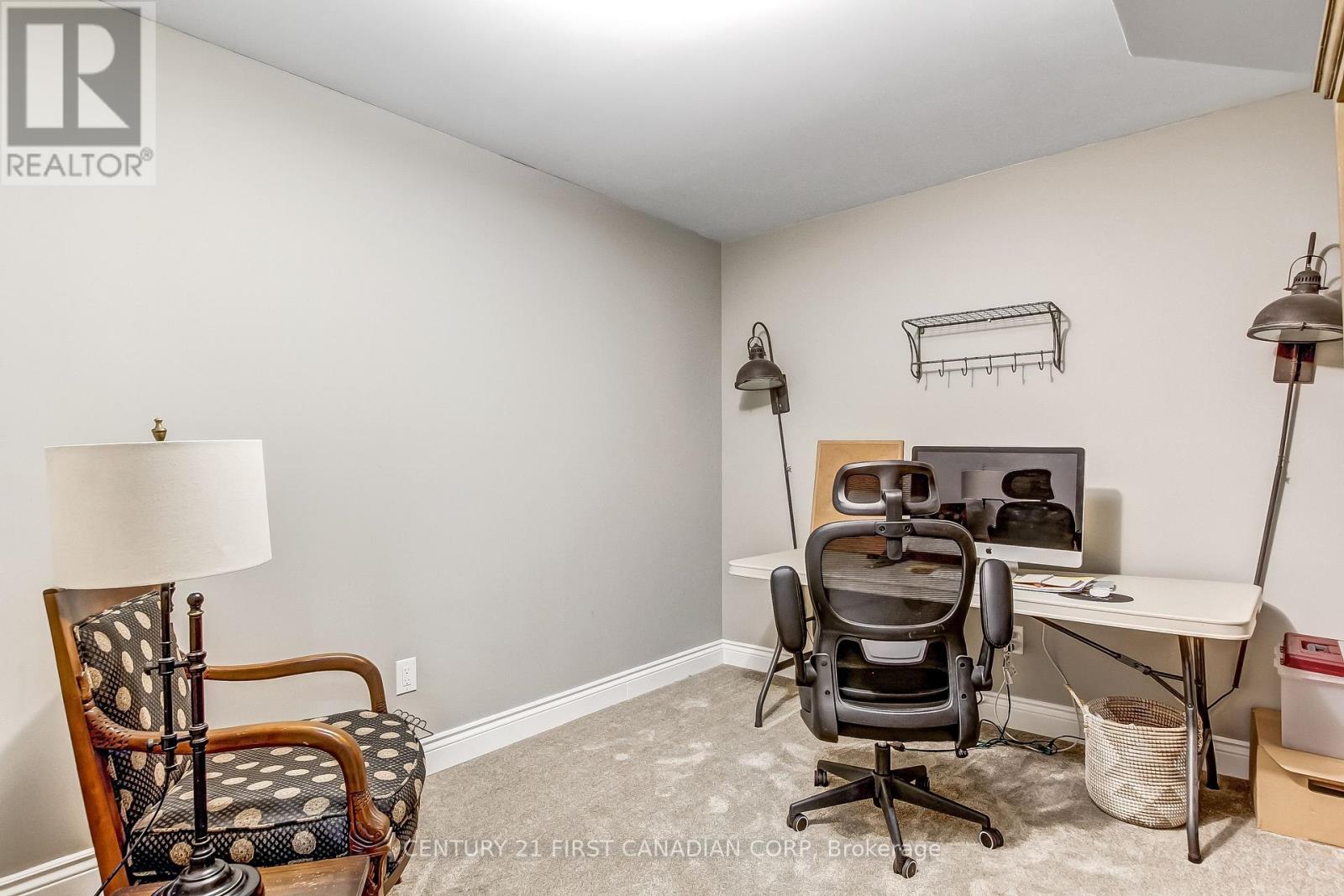 #15 1615 BYRON BASELINE ROAD - 40