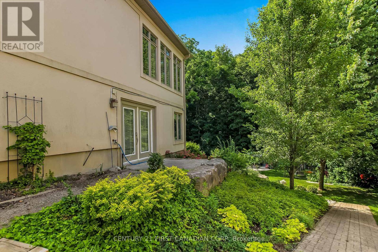 #15 1615 BYRON BASELINE ROAD - 49