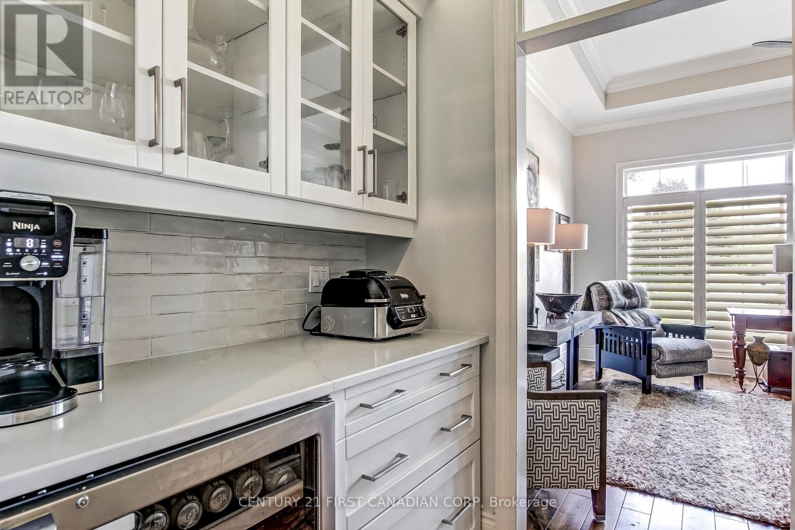 #15 1615 BYRON BASELINE ROAD - 10