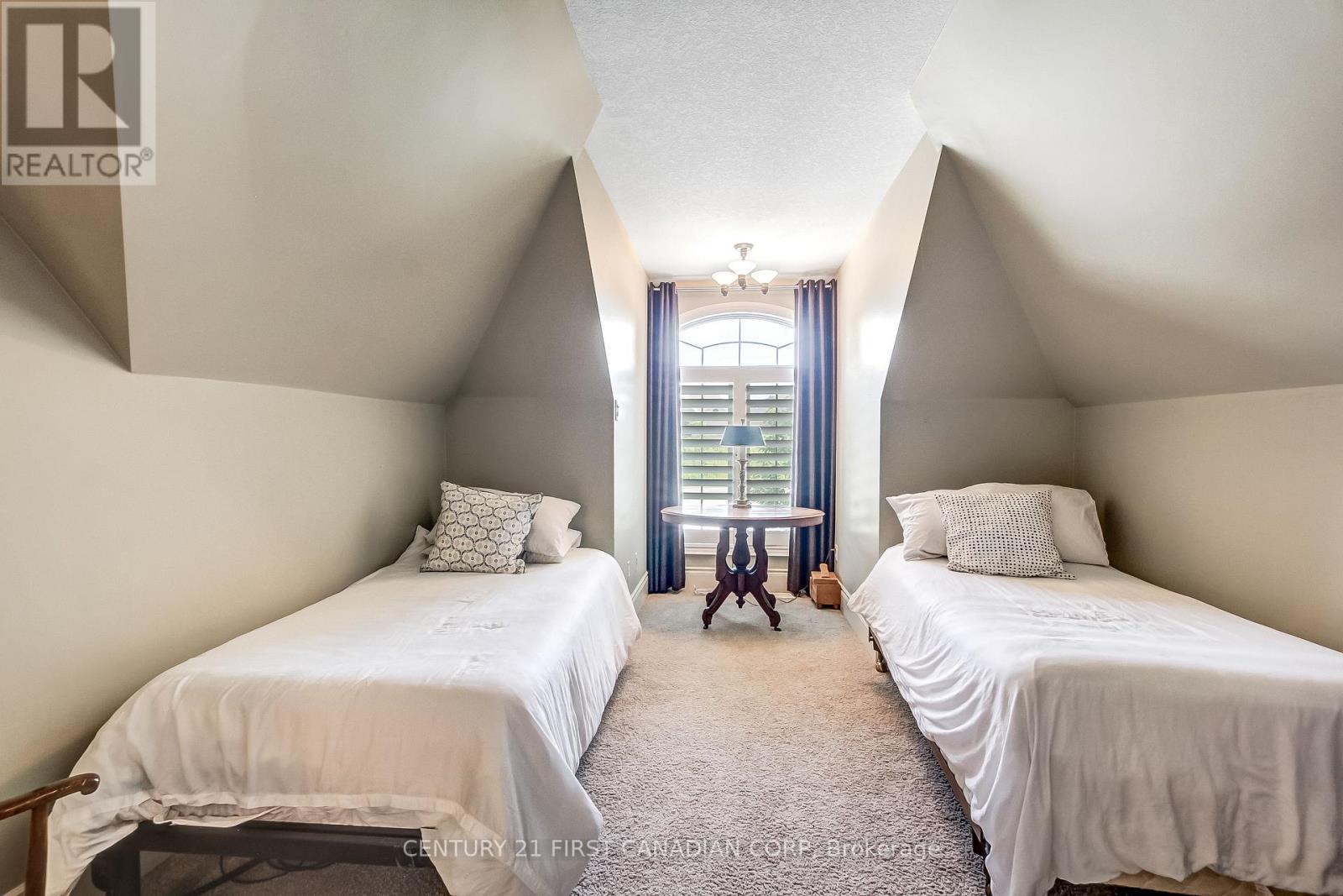 #15 1615 BYRON BASELINE ROAD - 28