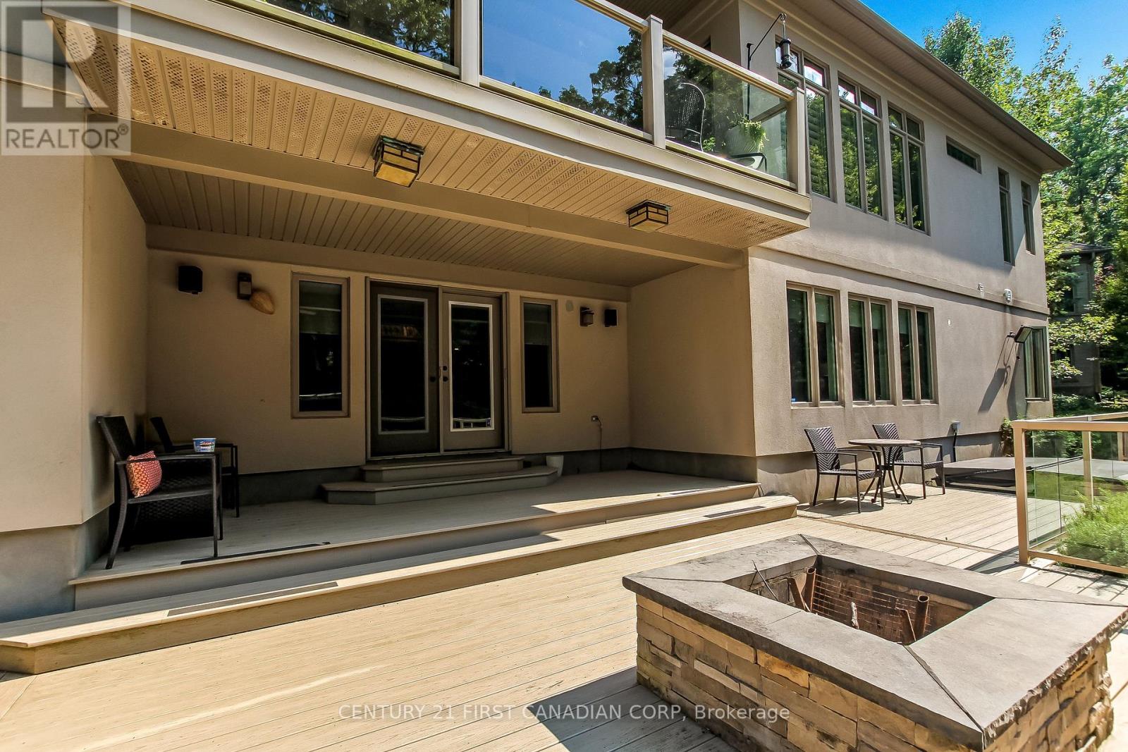 #15 1615 BYRON BASELINE ROAD - 44