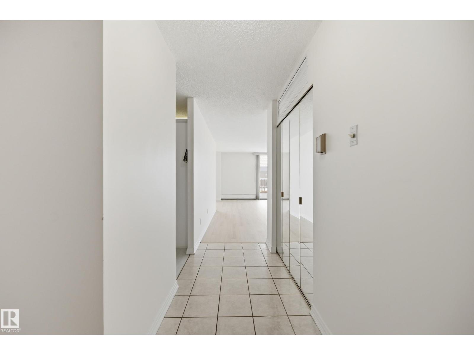 #504 11710 100 AV NW - 16