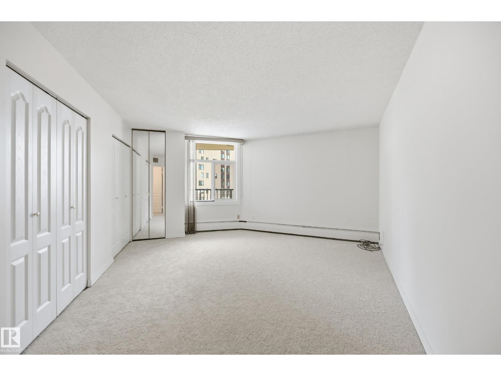 #504 11710 100 AV NW - 30