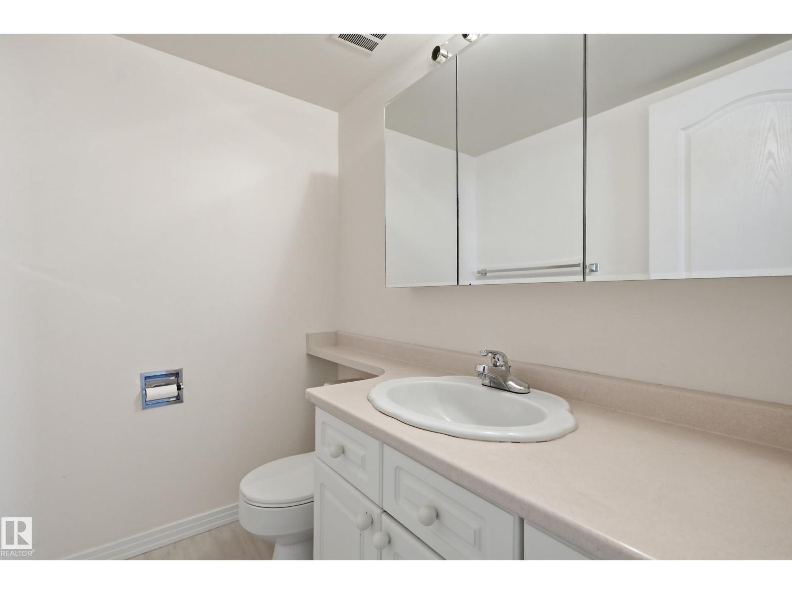 #504 11710 100 AV NW - 32