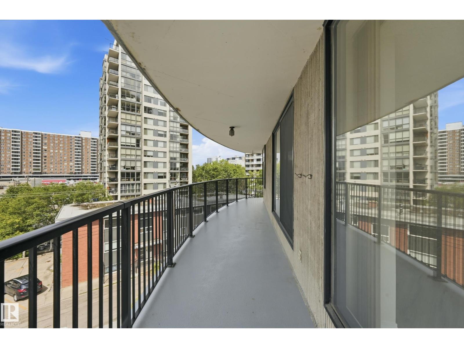 #504 11710 100 AV NW - 33