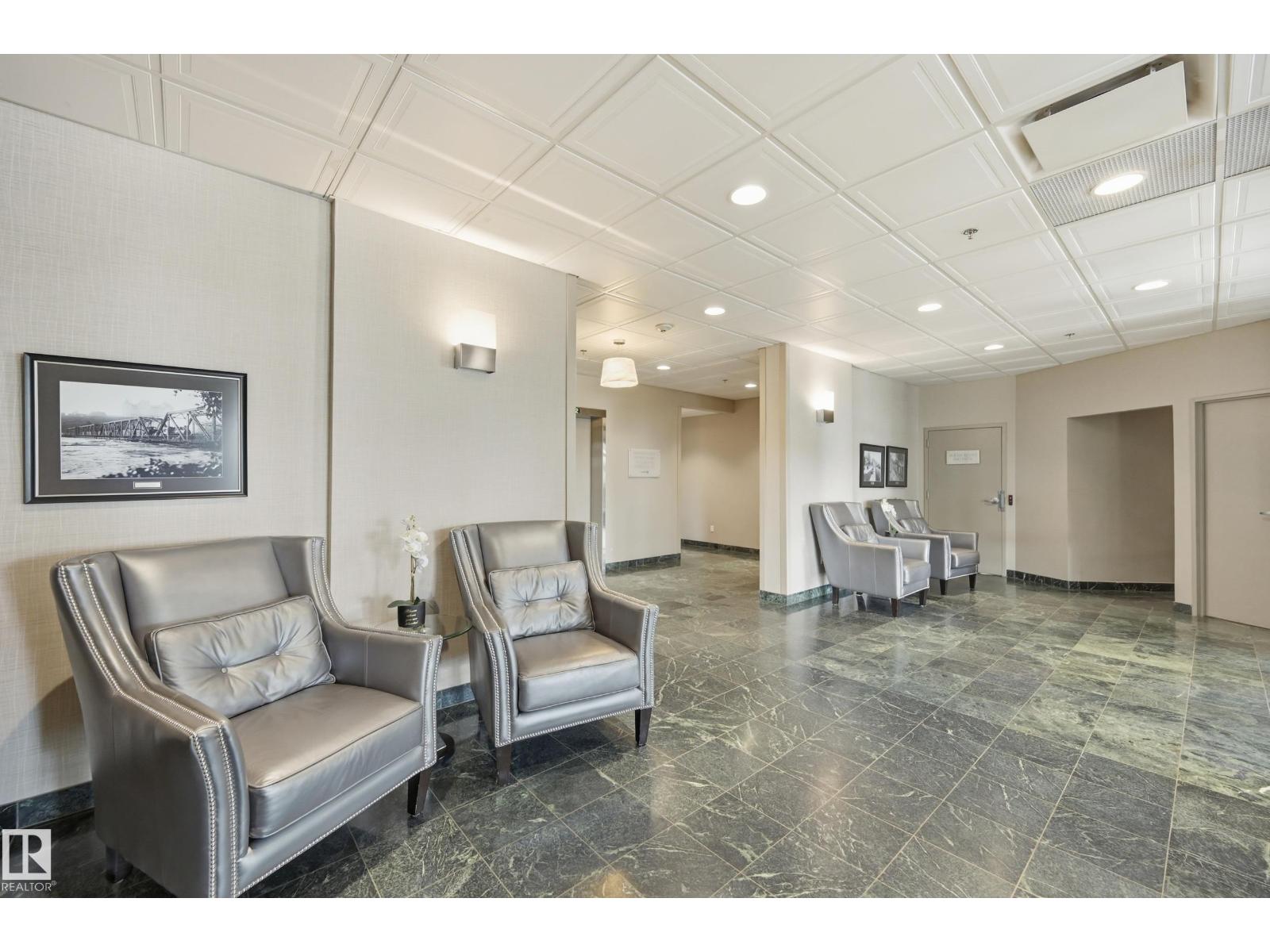 #504 11710 100 AV NW - 38