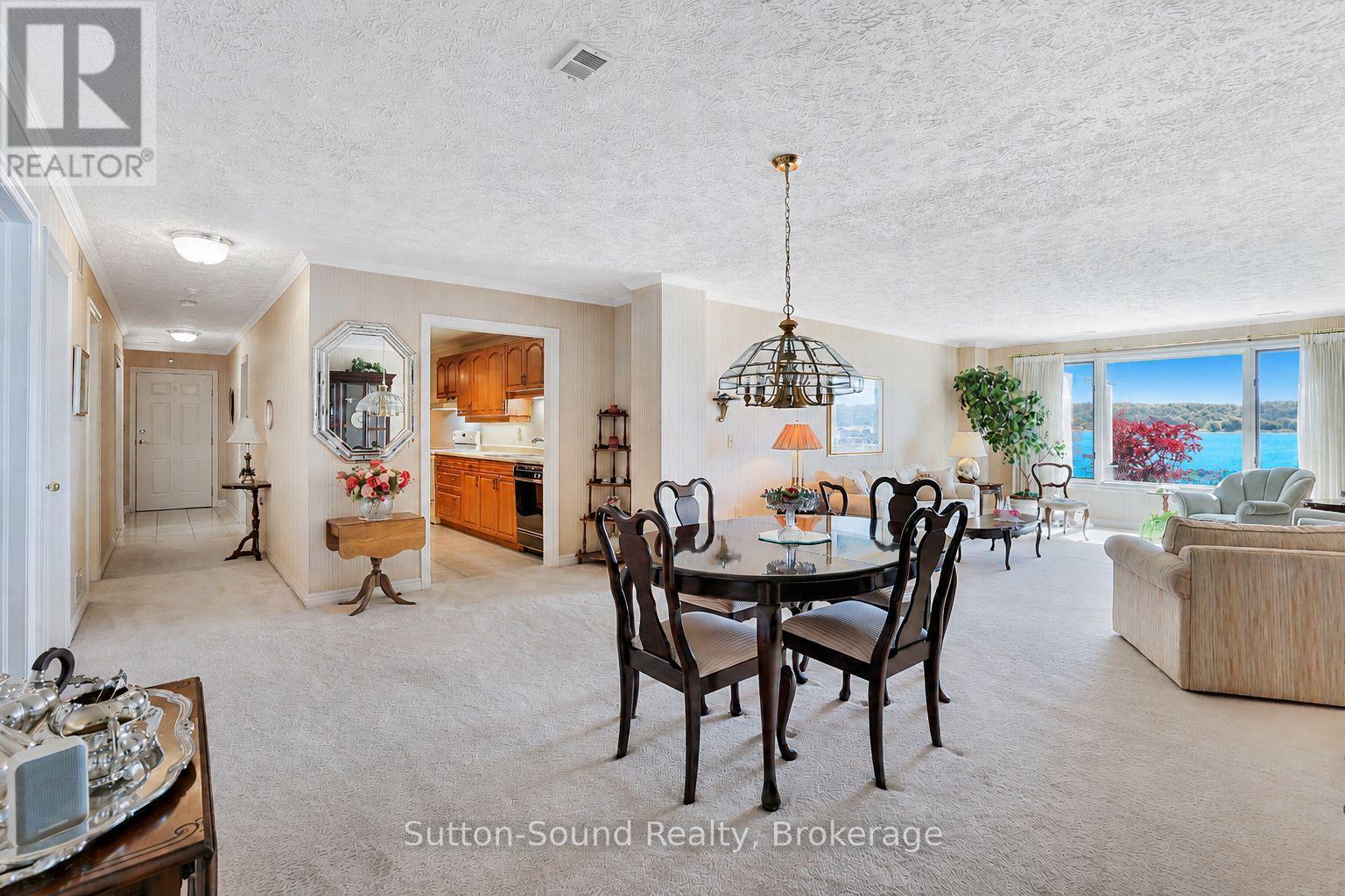 #102 2555 3RD AVENUE W - 3
