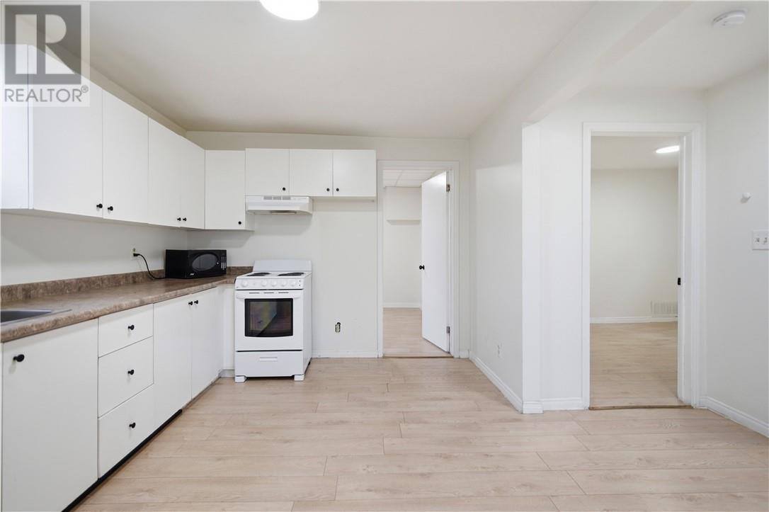 166 King Street - 35