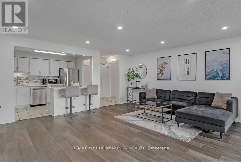 #1014 309 MAJOR MACKENZIE DRIVE - 3