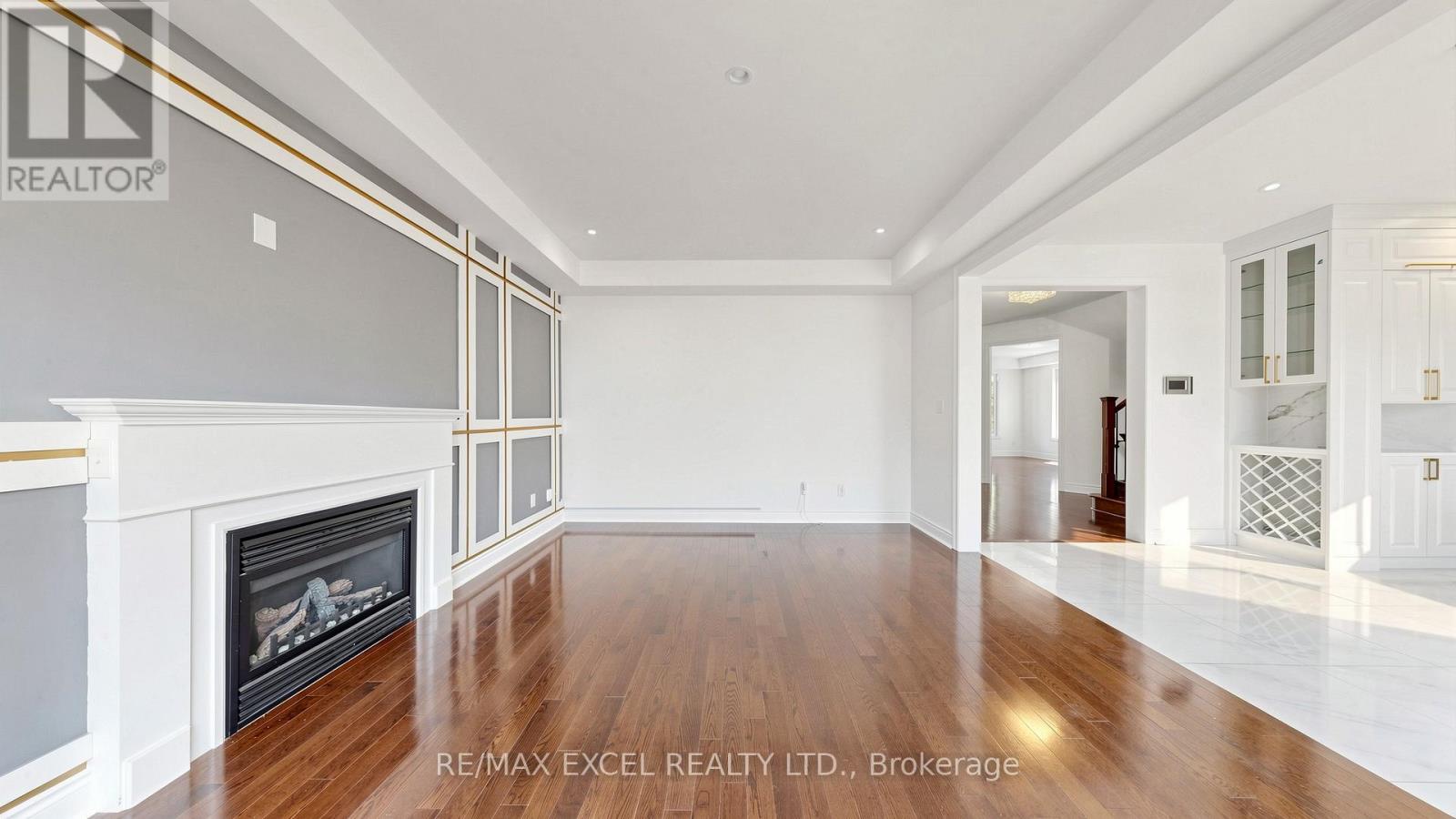 1062 BLACKHALL CRESCENT - 13