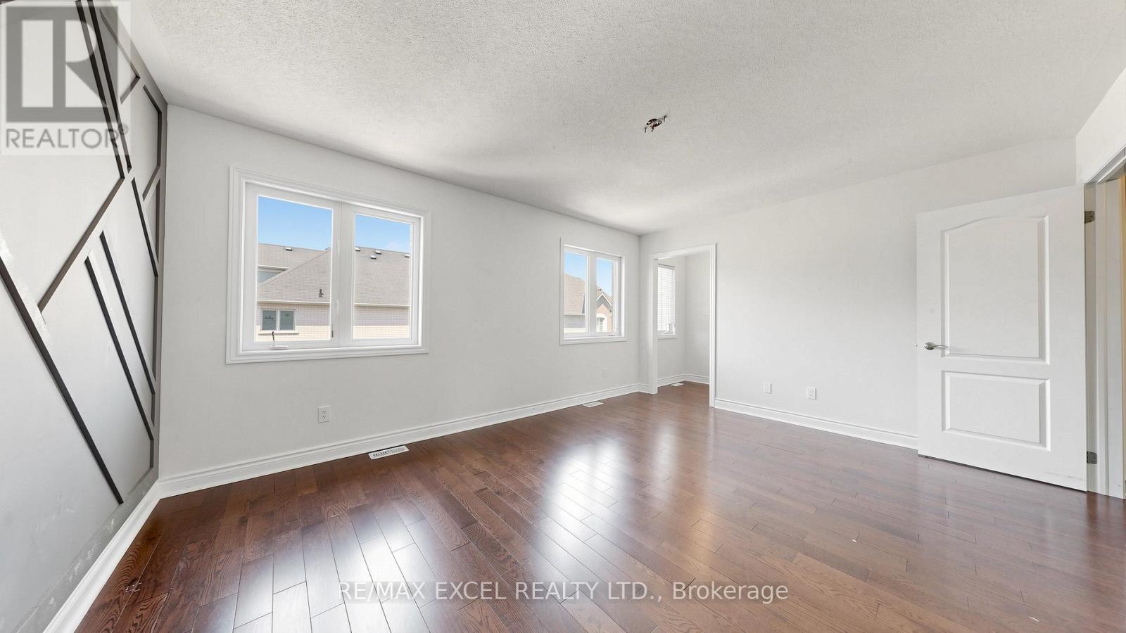 1062 BLACKHALL CRESCENT - 28
