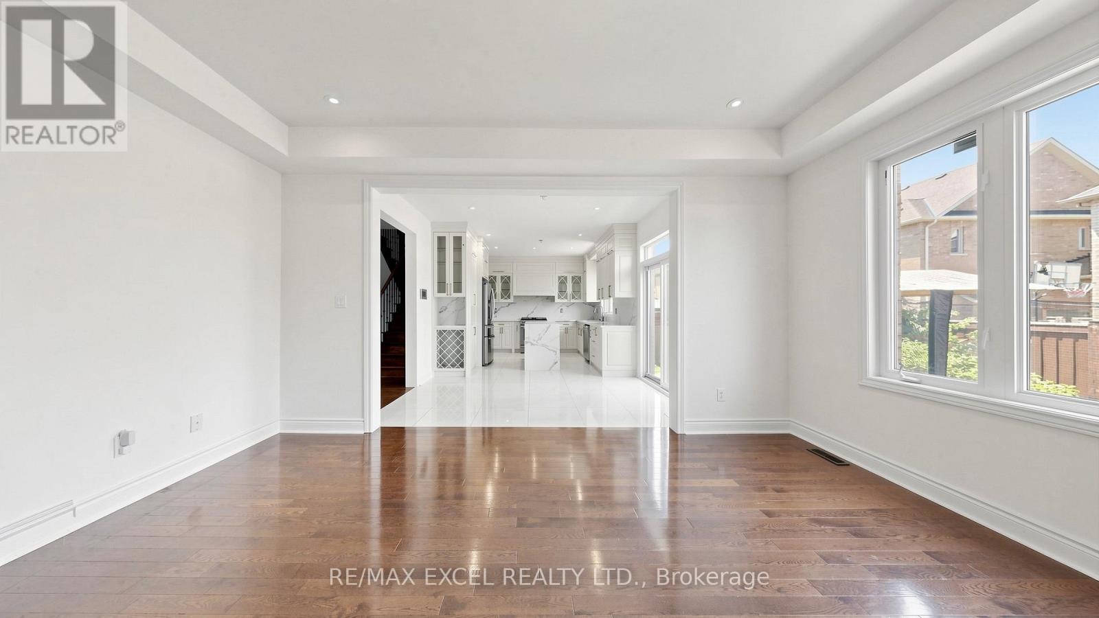 1062 BLACKHALL CRESCENT - 15