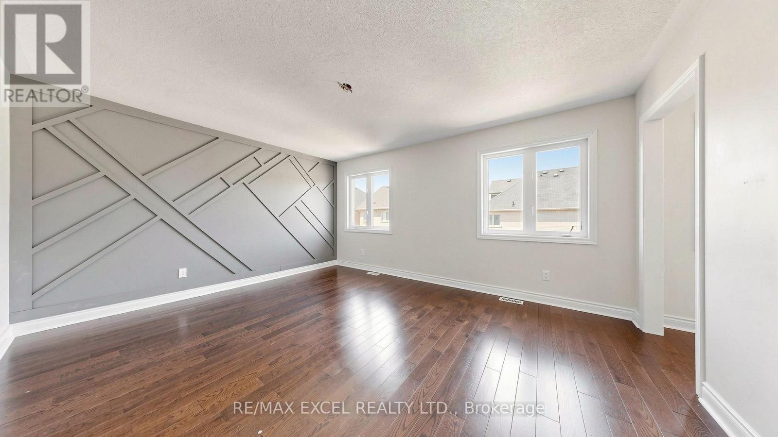1062 BLACKHALL CRESCENT - 27