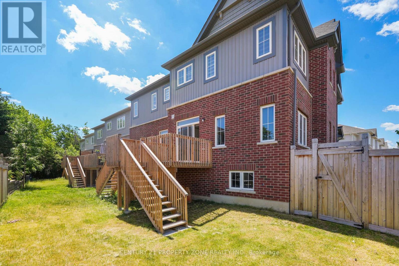 68 BRIXHAM LANE - 32