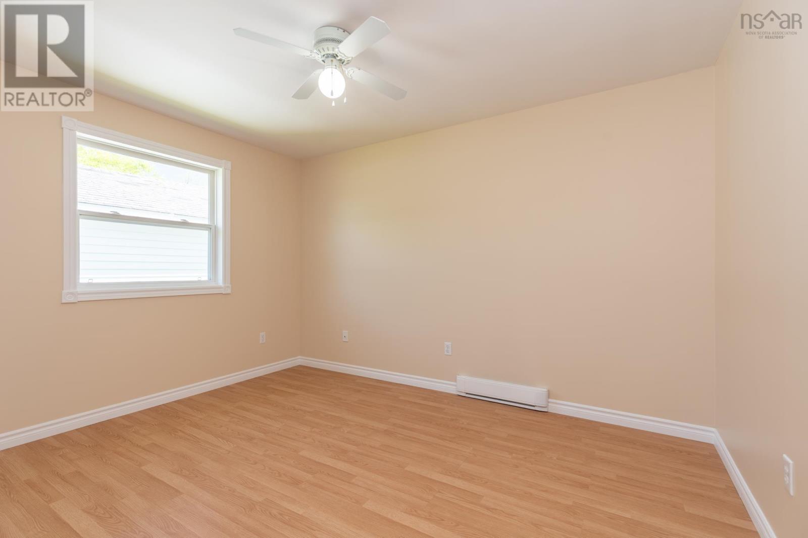 38 Hibernia Street - 18