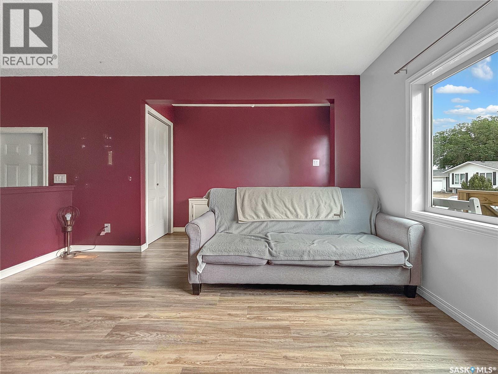119 Prairie STREET - 7