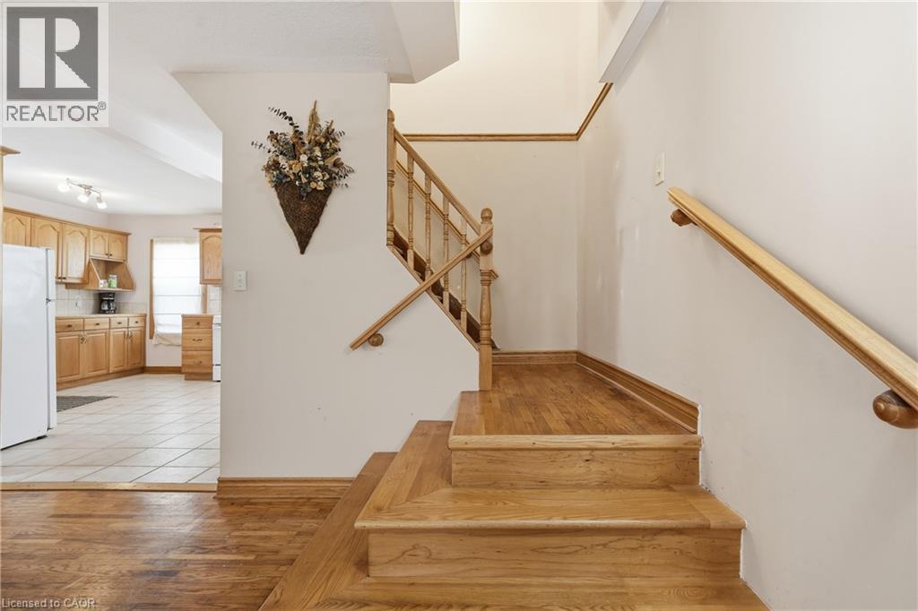 27 DRUMMOND Crescent - 14