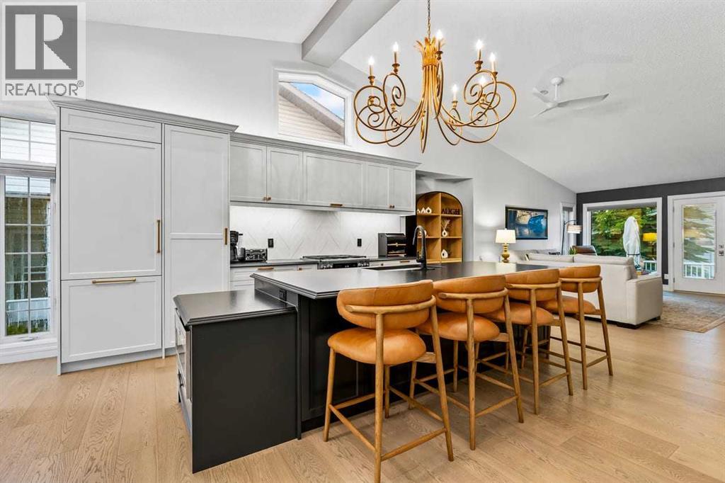 No detail spared! Gorgeous appliances and fixtures!