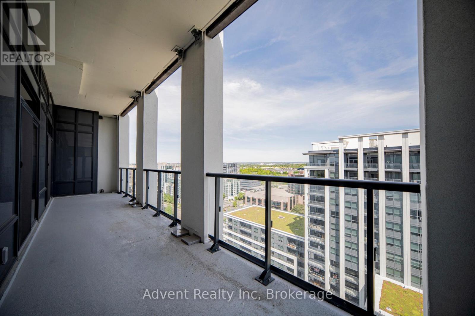 #PH01 8 CEDARLAND DRIVE - Image 43