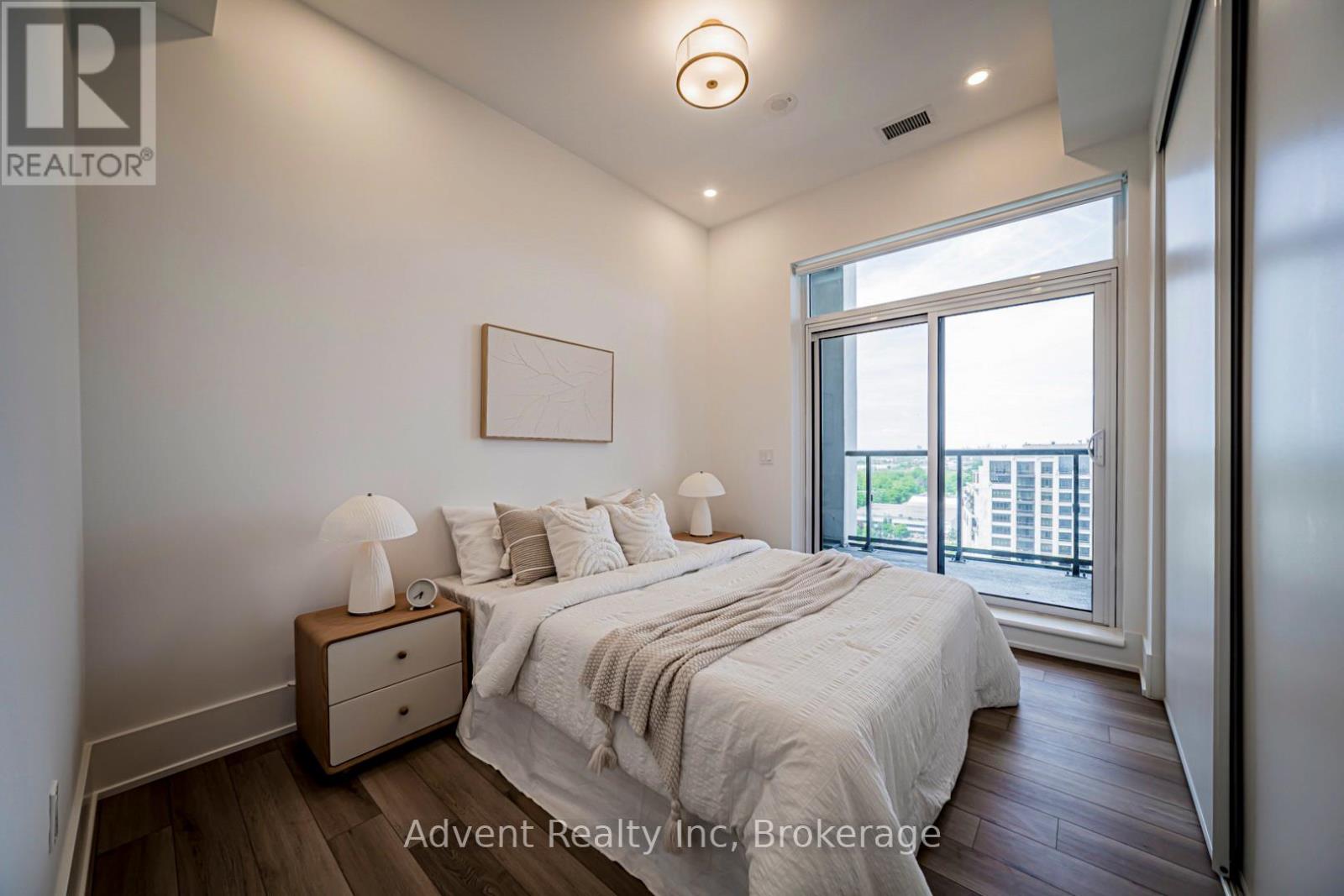 #PH01 8 CEDARLAND DRIVE - Image 41