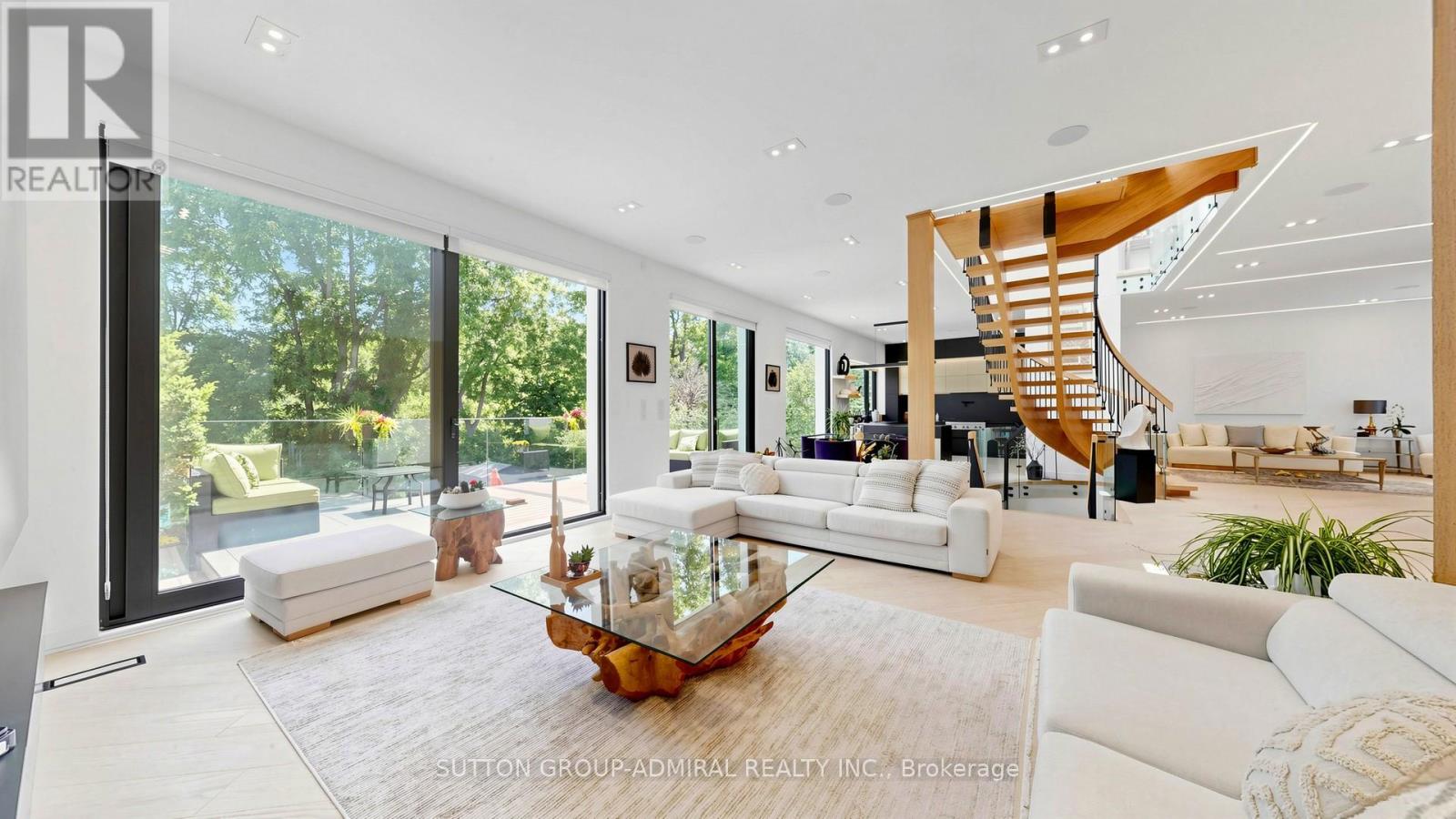 33 THORNY BRAE DRIVE - 4