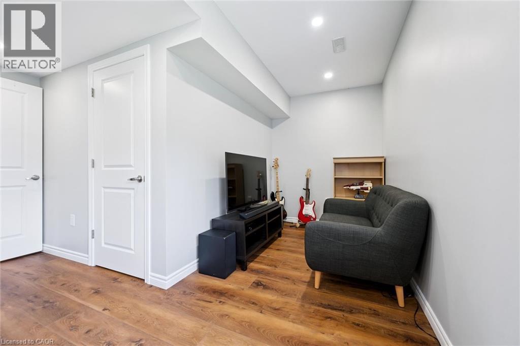 532 WISMER Street - 10