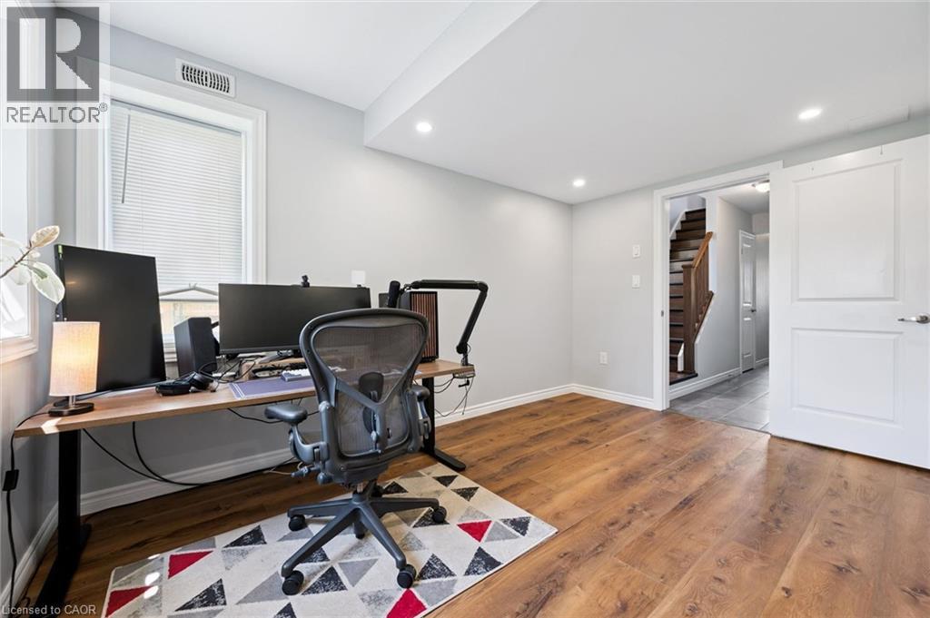 532 WISMER Street - 9