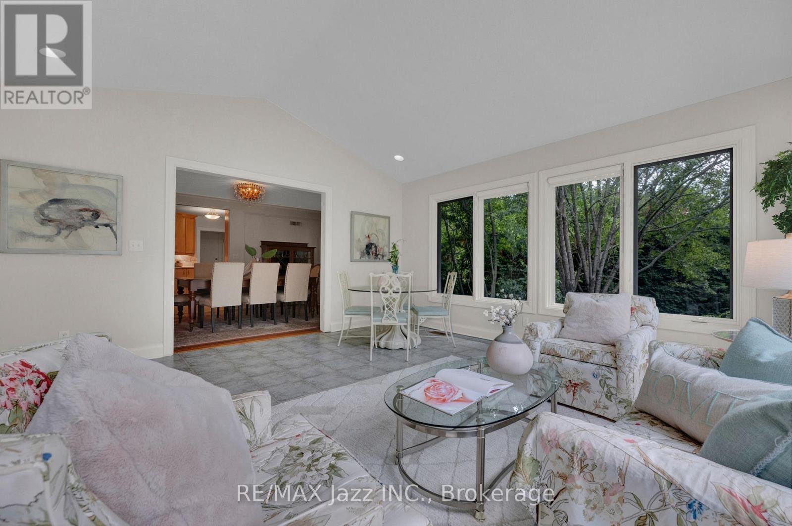 630 BROOKSIDE DRIVE - 19