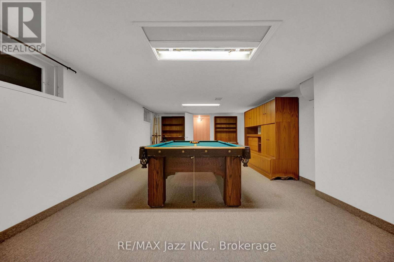 630 BROOKSIDE DRIVE - 38