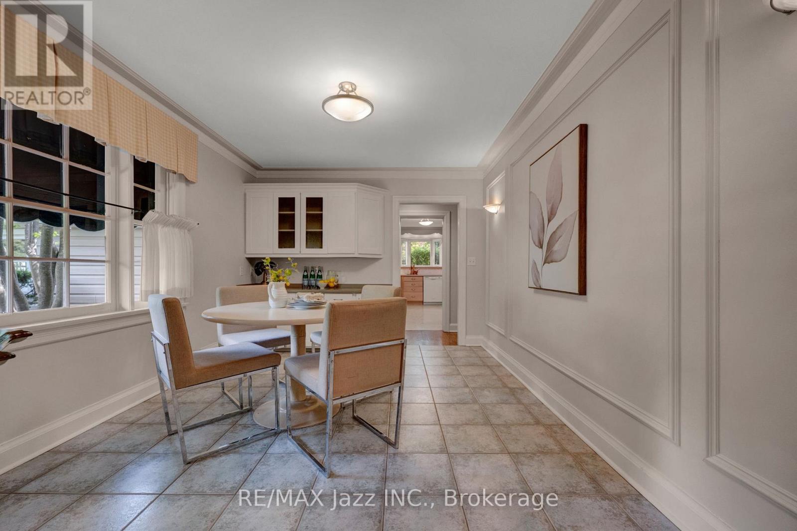 630 BROOKSIDE DRIVE - 8